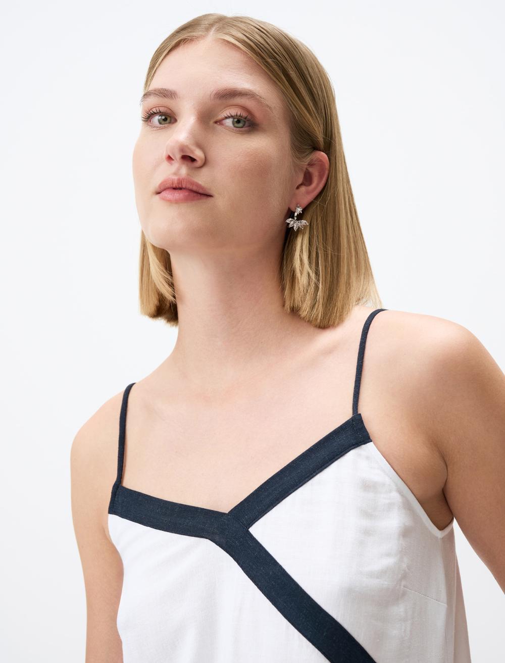Slim Fit V-Neck Spaghetti Straps-Sleeve Blouse - 24SB044016