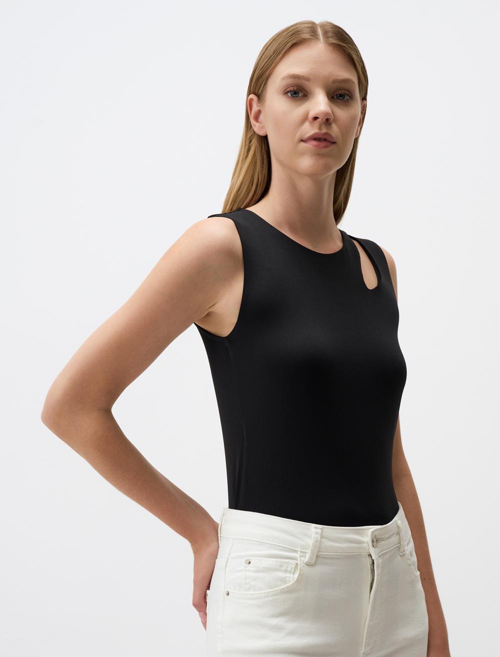 Asymmetric Neck Slim Fit Knitted Tank Top