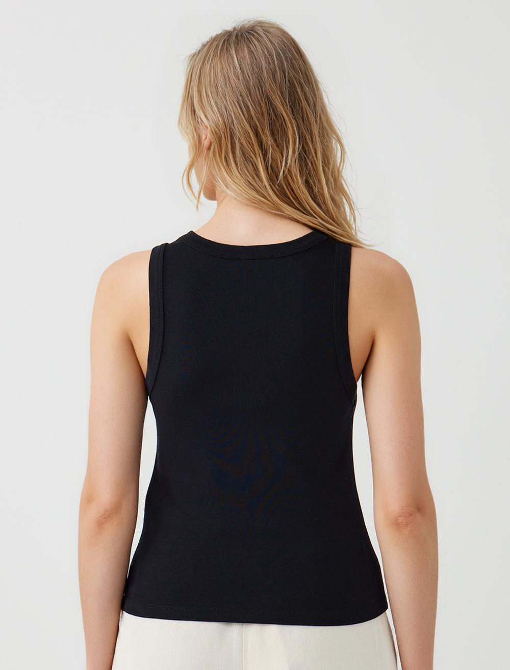 Slim Fit Crew Neck Sleeveless-Sleeve Singlet - 5WW014594