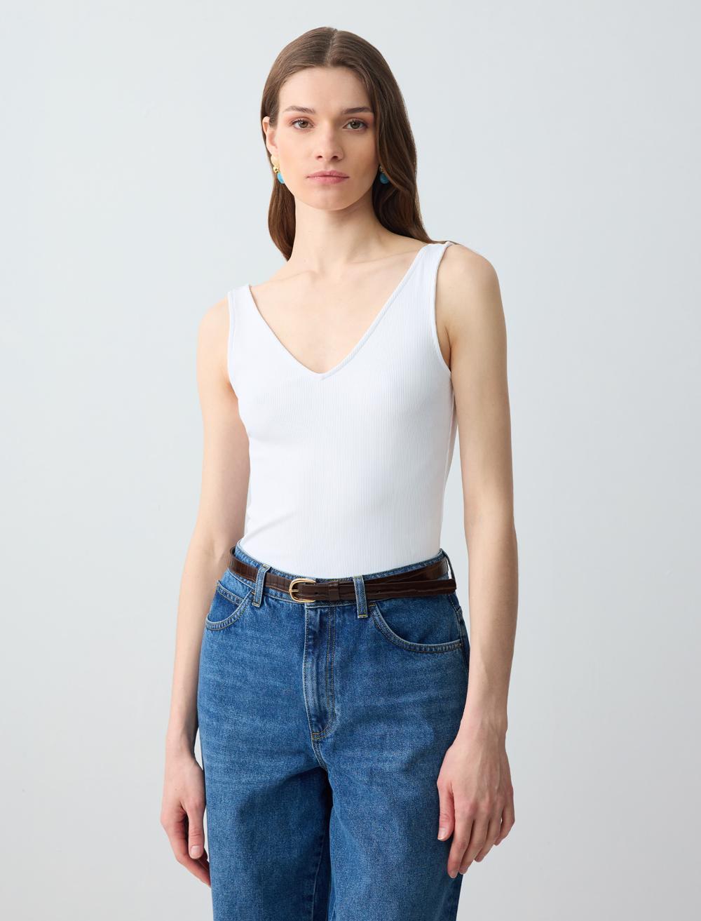 Slim Fit V-Neck Singlet - White - 6SW016793100
