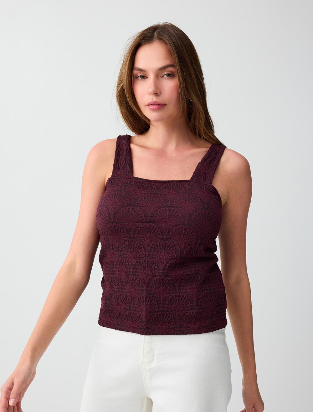 Slim Fit Spaghetti Strap Singlet - Burgundy - 6SW017093562