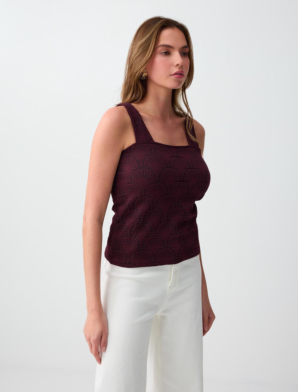 Slim Fit Spaghetti Strap Singlet - Burgundy - 6SW017093562