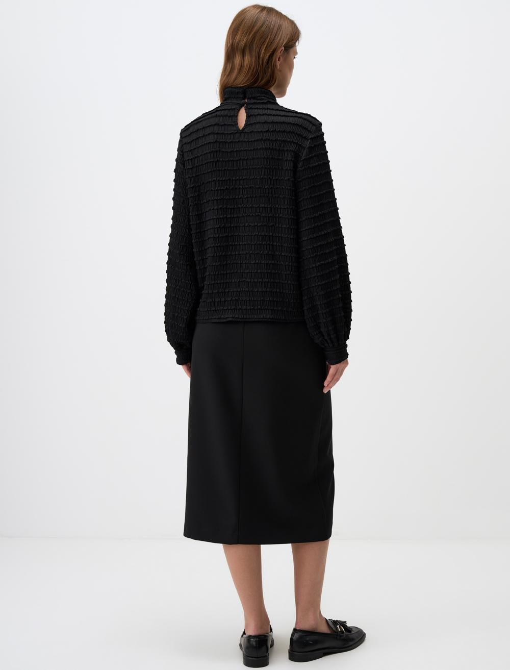 Loose Fit Polo Neck Long-Sleeve Blouse - 4WW071593
