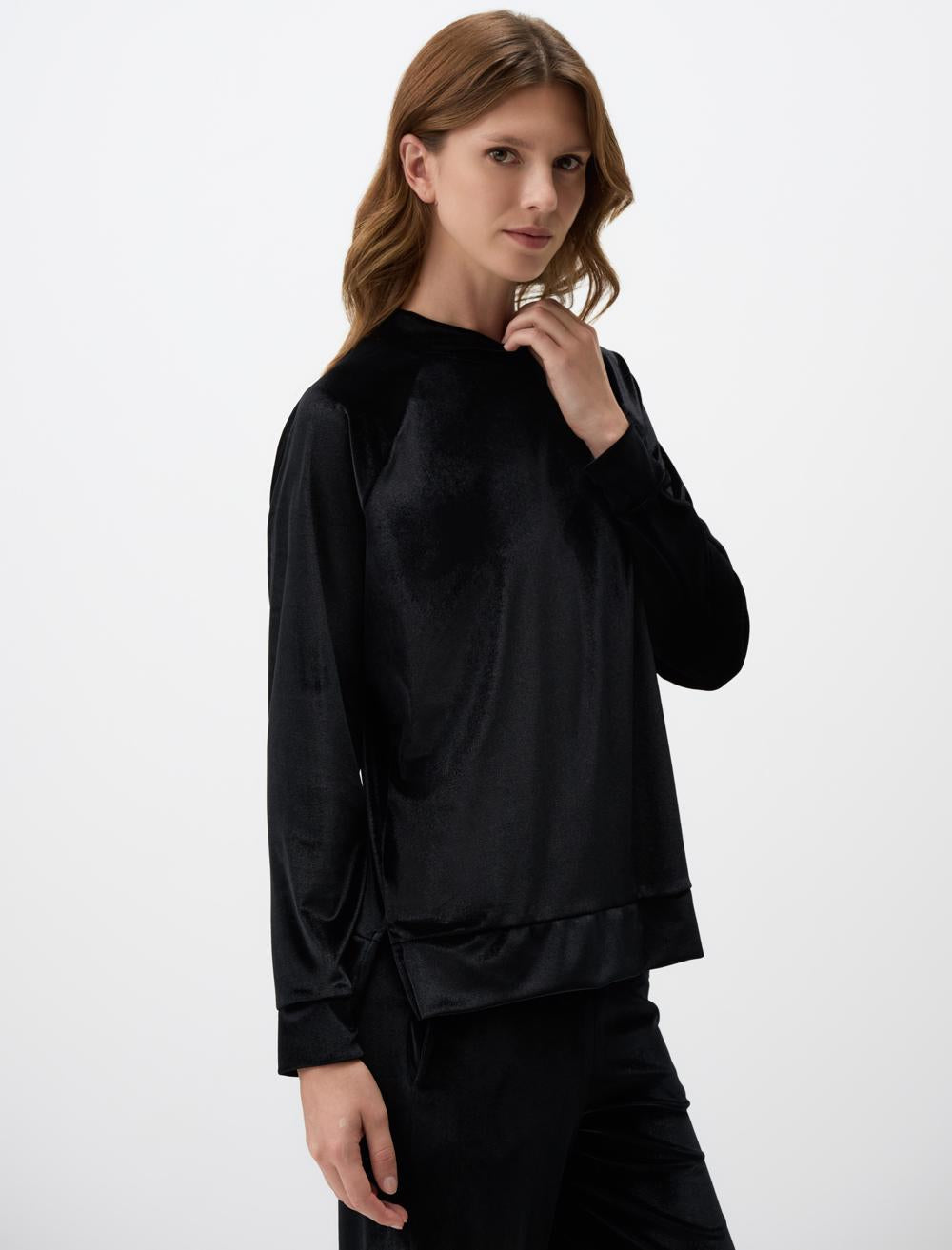 Half Neck Long-Sleeve Sweatshirt - Black - 4WW361246900