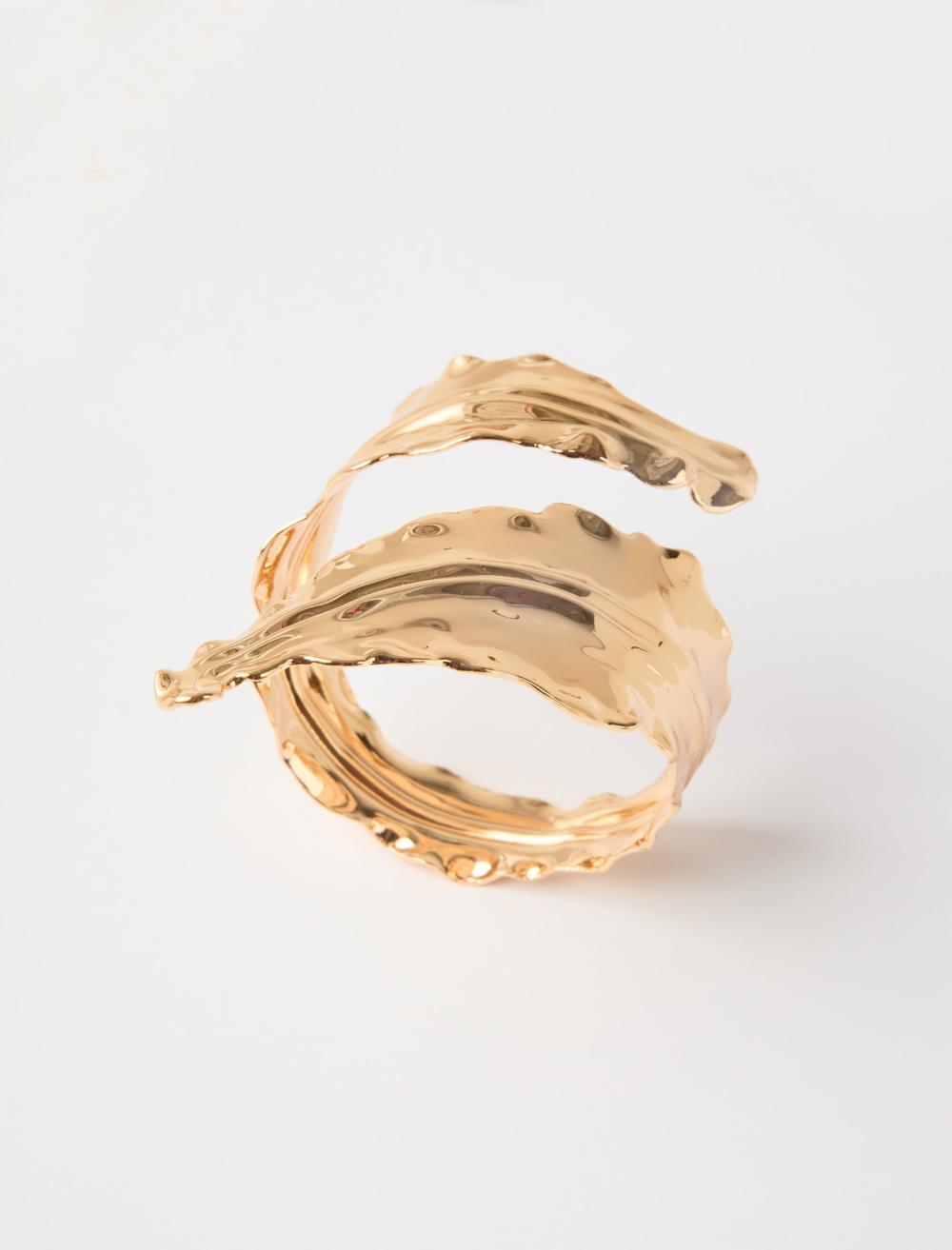 Gold Shiny Spiral Bracelet - 6SW345698