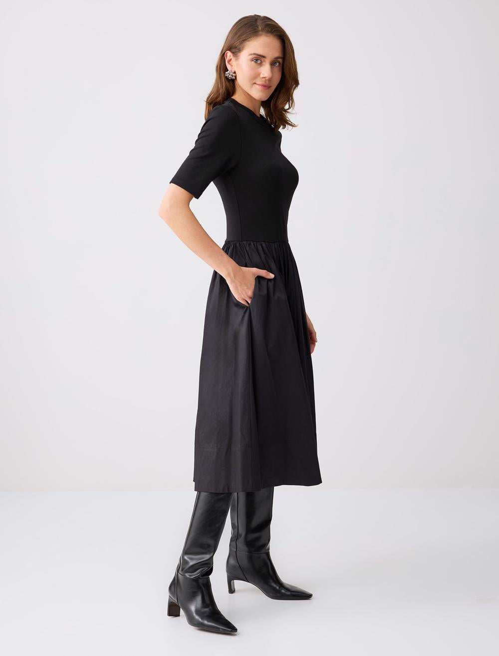 Crew Neck Elbow Sleeve Knit Midi Dress - Black - 5WW065283900