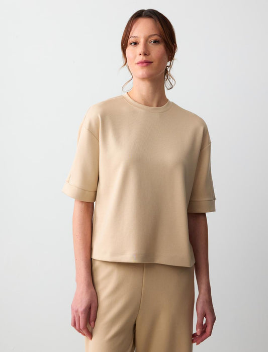 Crew Neck Straight Cut Short Sleeve Knitted Sweatshirt