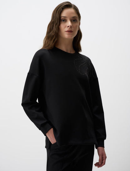 Crew Neck Embroidered Knitted Sweatshirt