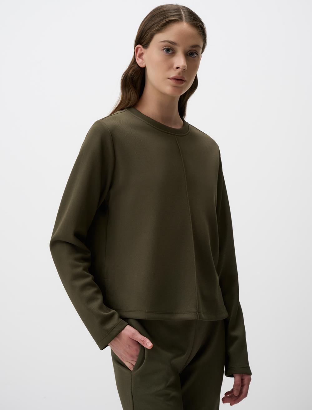 Crew Neck Short Basic Sweatshirt