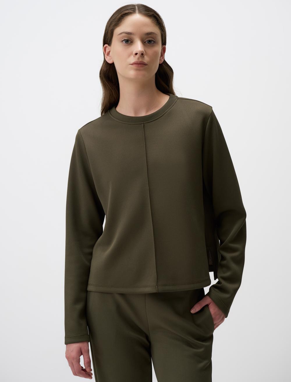 Crew Neck Short Basic Sweatshirt