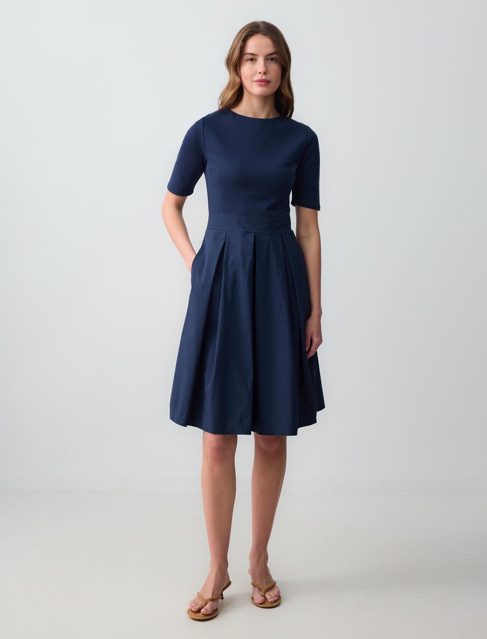 Crew Neck Short-Sleeve Dress - 5SW063184