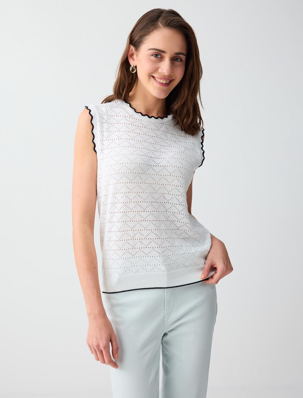 Normal Fit Crew Neck Blouse - White - 6SW036662100