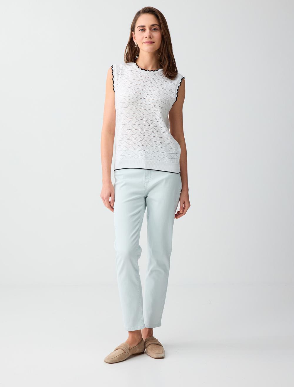 Normal Fit Crew Neck Blouse - White - 6SW036662100