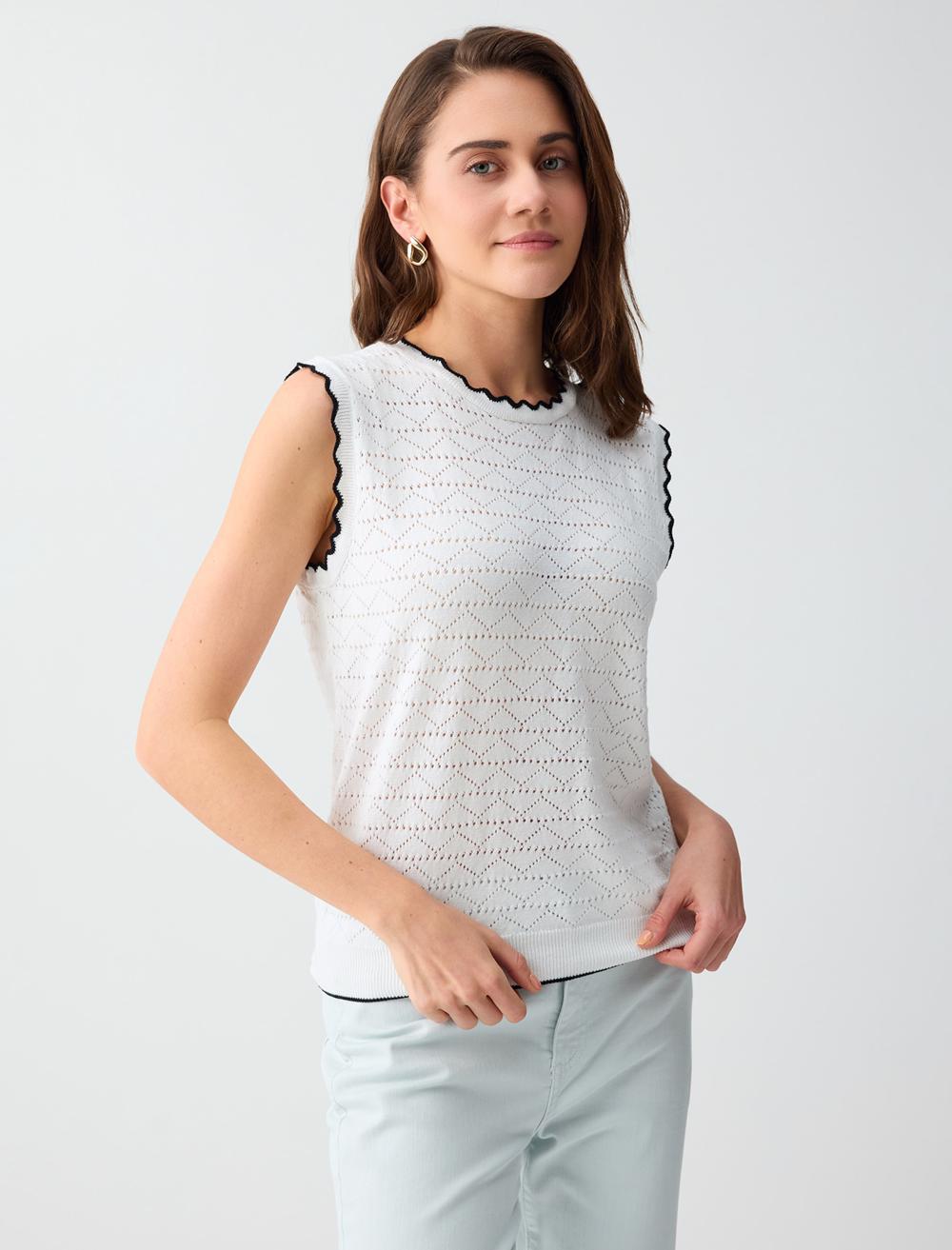 Normal Fit Crew Neck Blouse - White - 6SW036662100