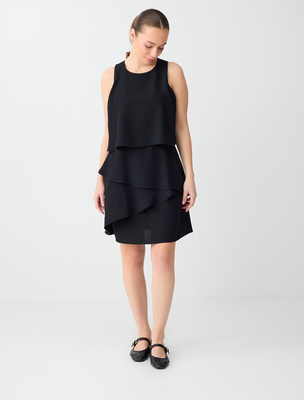 Normal Fit Crew Neck Sleeveless Dress - Black - 6SW066673900