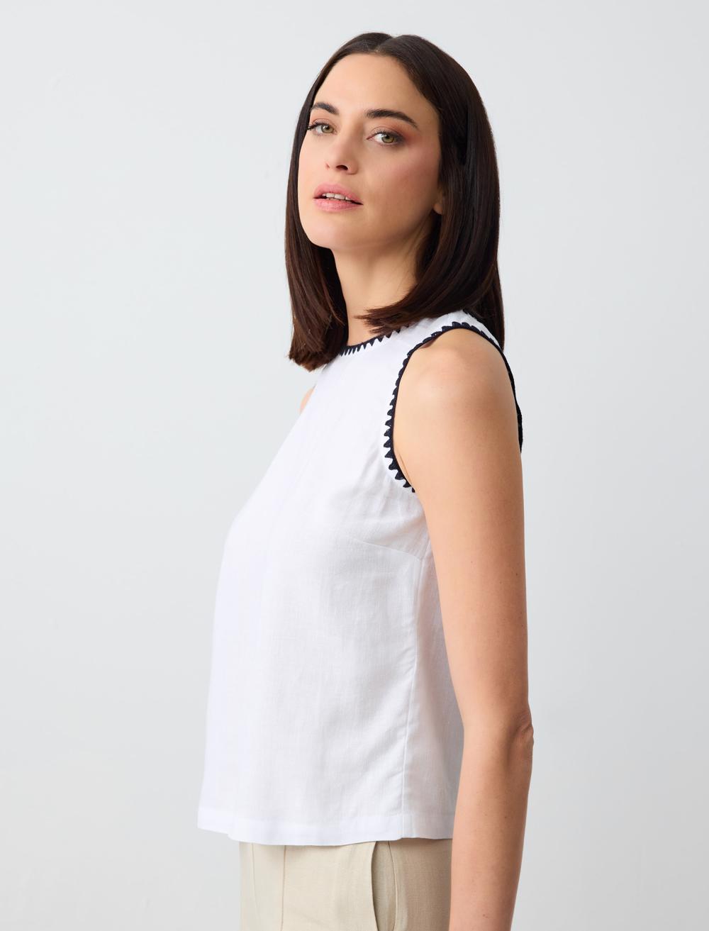 Crew Neck Sleeveless Embroidered Linen Blouse - White - 24SB044009100