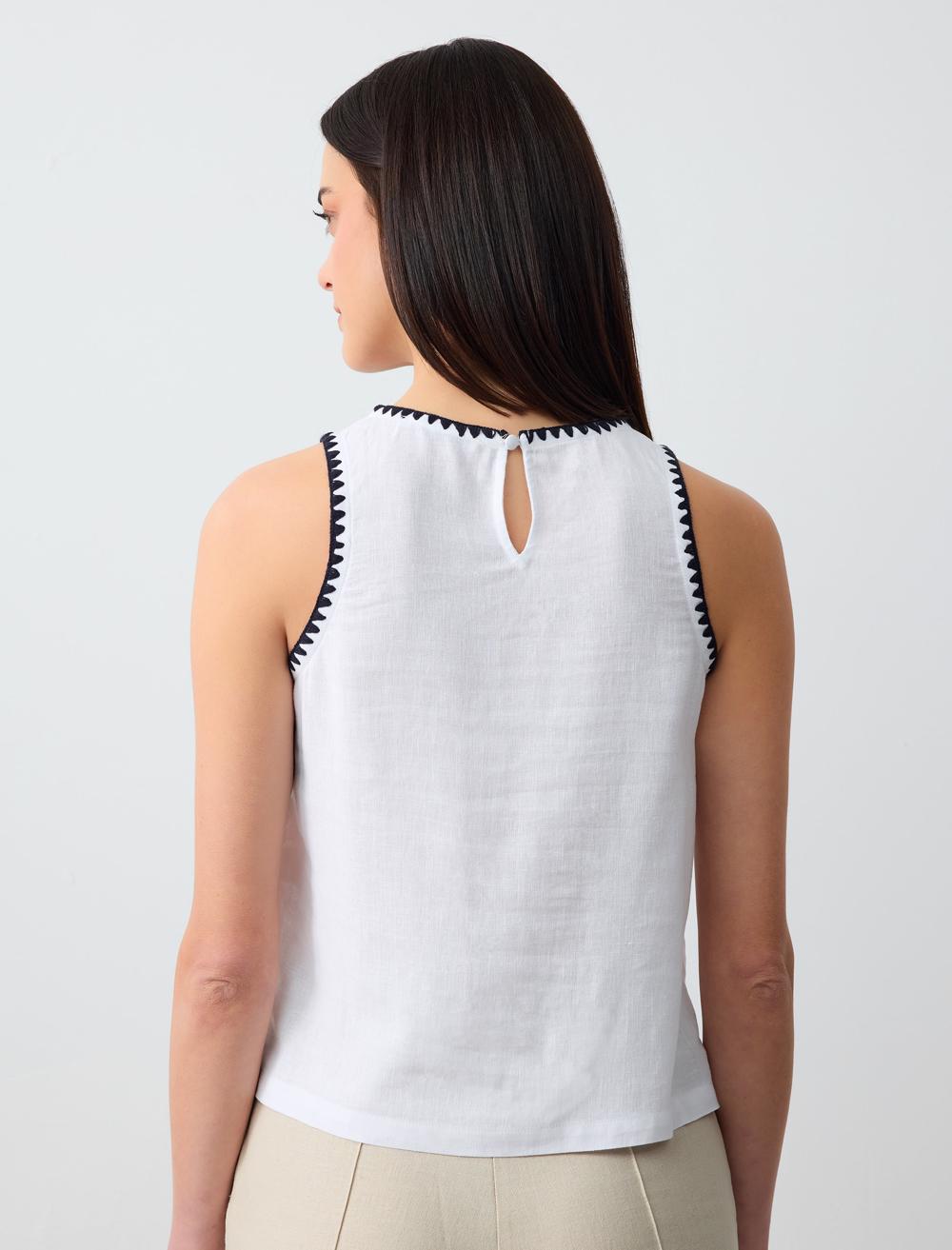 Loose Fit Crew Neck Sleeveless-Sleeve Blouse - 24SB044009