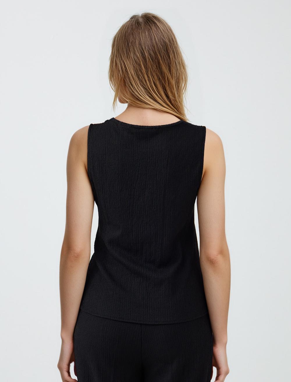 Crew Neck Sleeveless-Sleeve Blouse - 5SW034791