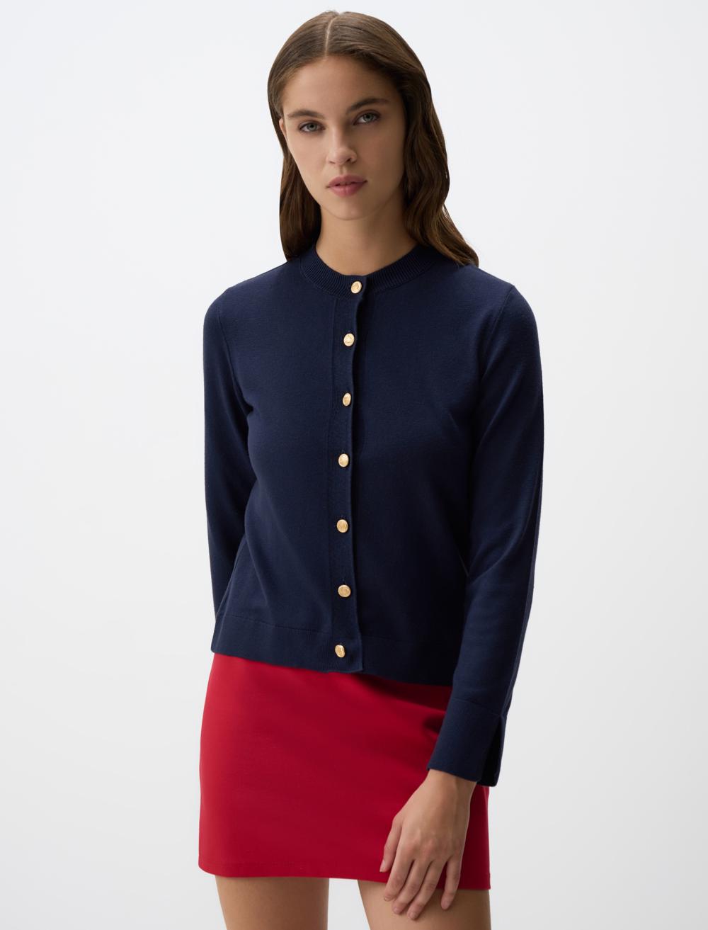Slim Fit Crew Neck Long-Sleeve Cardigan