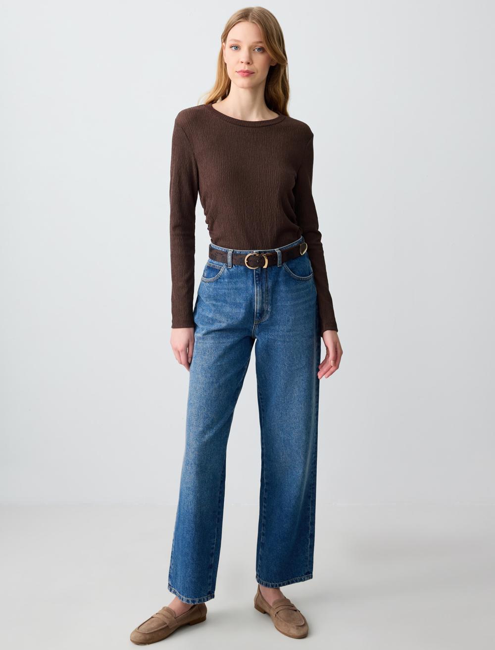 Crew Neck Long-Sleeve Blouse - Bitter Brown - 5SW033340803
