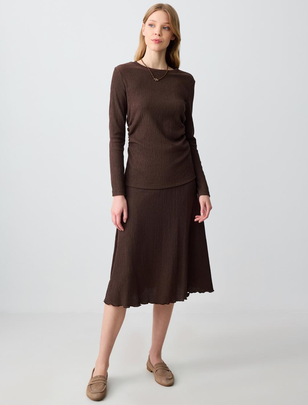 Crew Neck Long-Sleeve Blouse - Bitter Brown - 5SW033340803