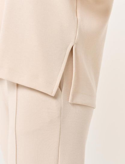 Crew Neck Long Sleeved Oversized Sweatshirt