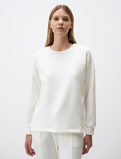 Crew Neck Long Sleeved Oversized Sweatshirt