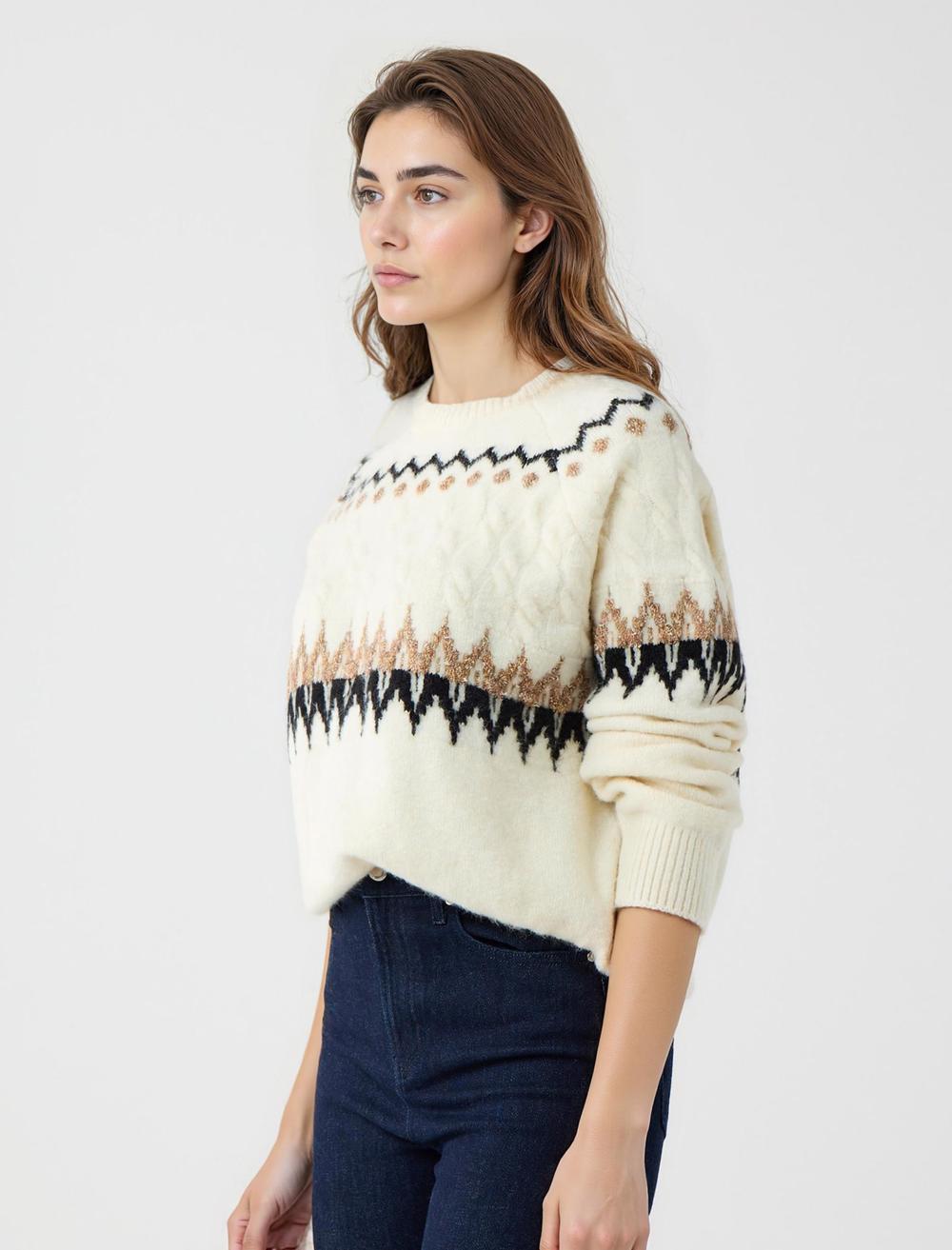 Crew Neck Long-Sleeve Pullover - Cream - 5WW134219126
