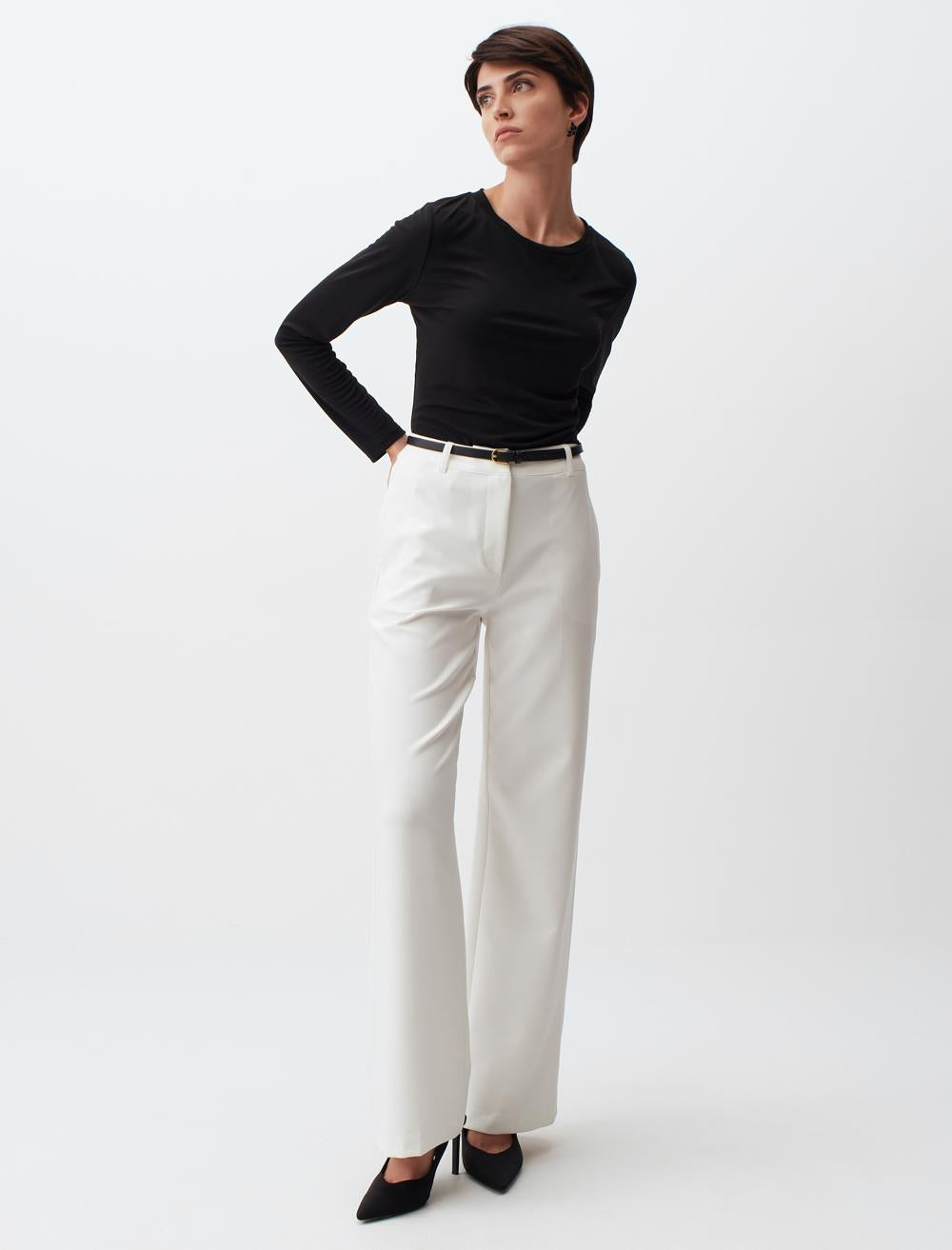 Long Sleeve Blouse with Back Detail - Black - 24SB036069900