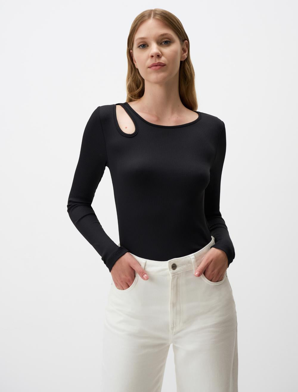Slim Fit Crew Neck Long-Sleeve Blouse - Black - 4WW02071136900