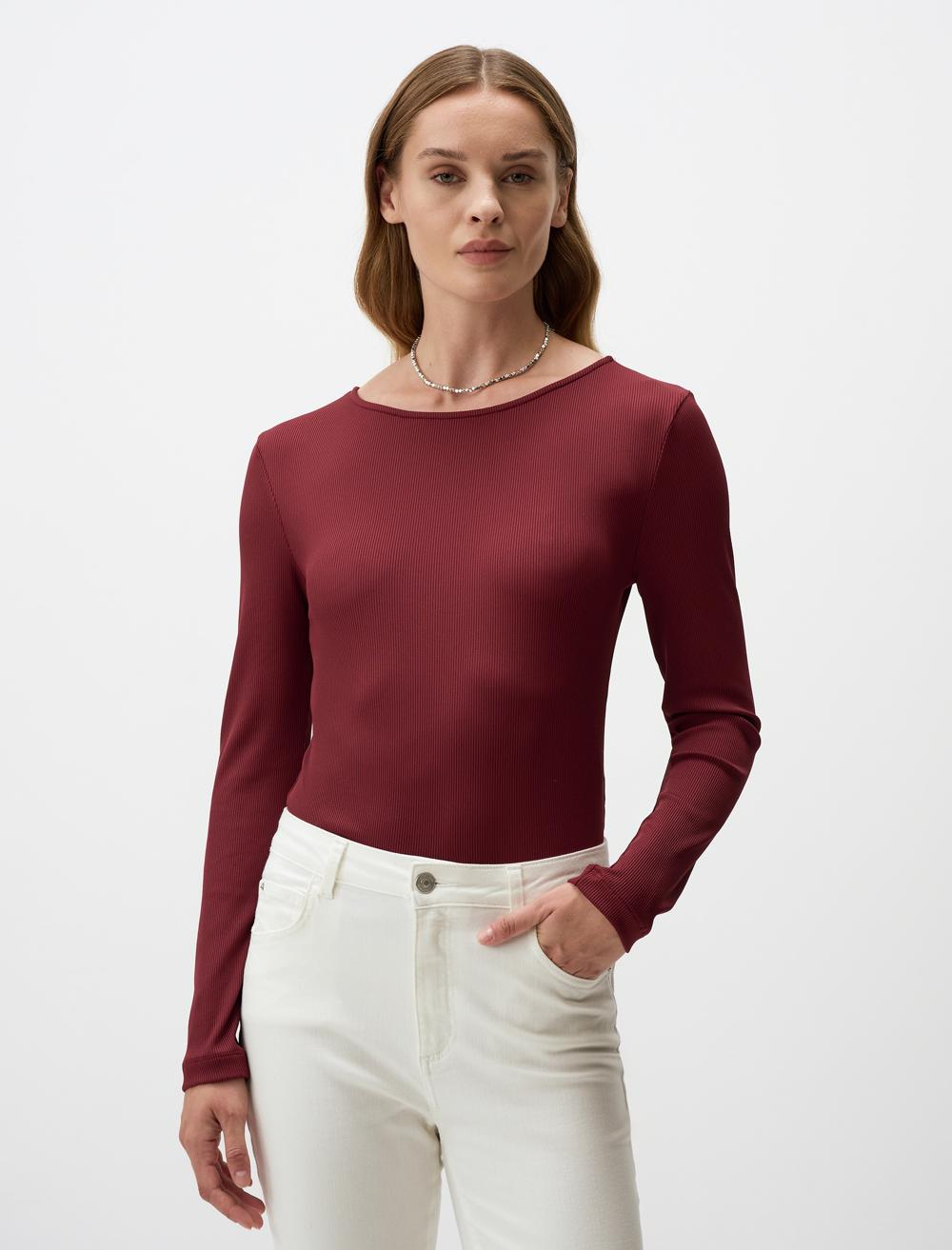 Slim Fit Boat Neck Knitted Blouse