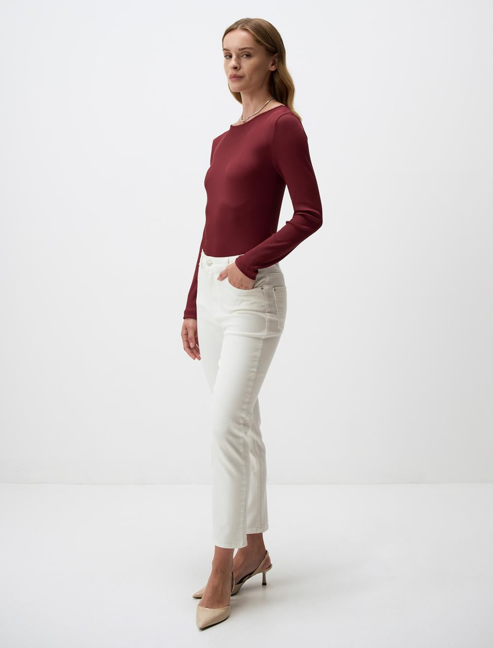 Slim Fit Boat Neck Knitted Blouse