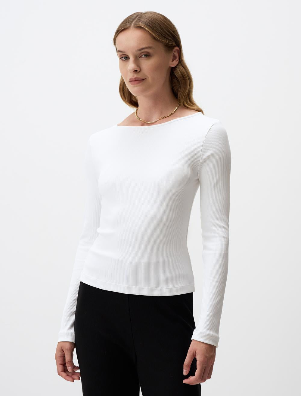 Slim Fit Boat Neck Knitted Blouse