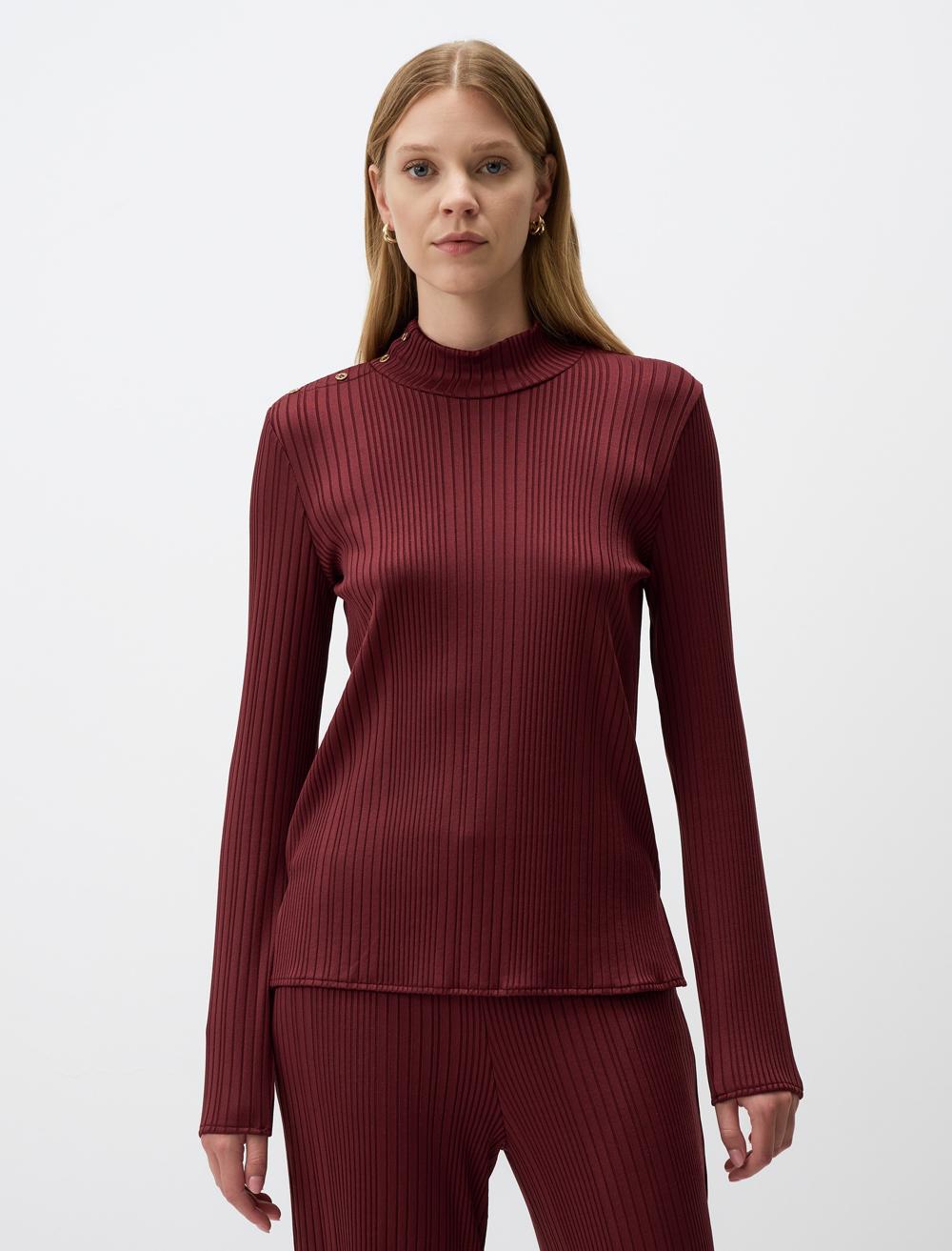 Turtleneck Long Sleeve Knitted Blouse