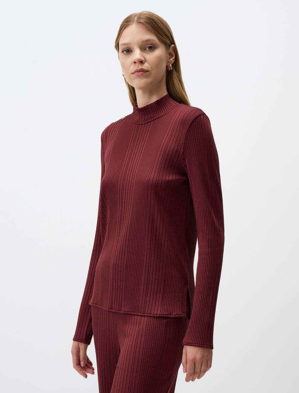 Turtleneck Long Sleeve Knitted Blouse