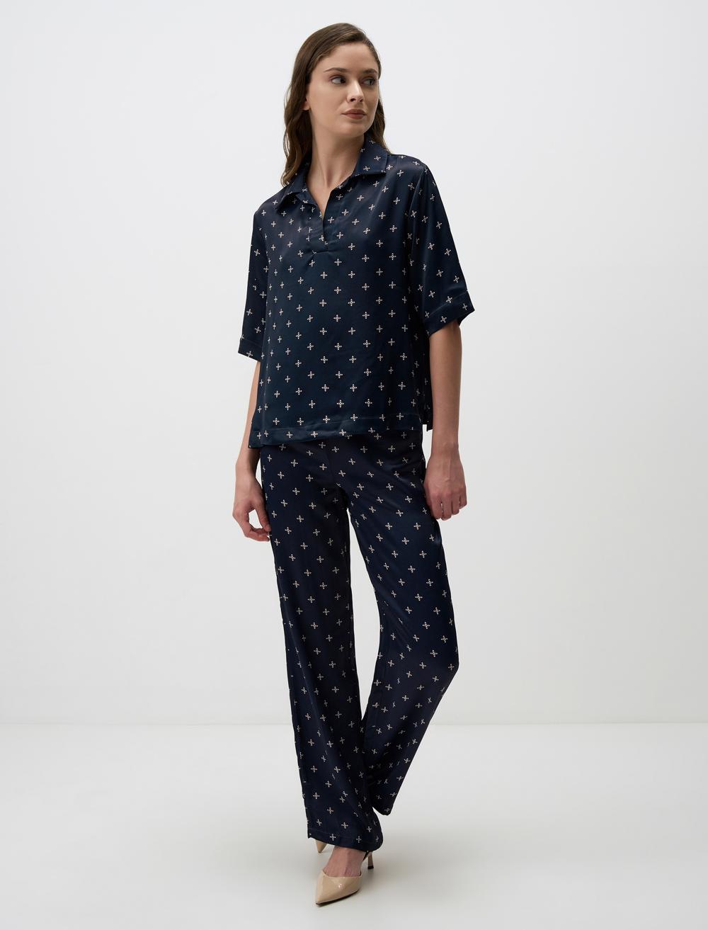 V-Neck Relaxed Fit Patterned Satin Blouse