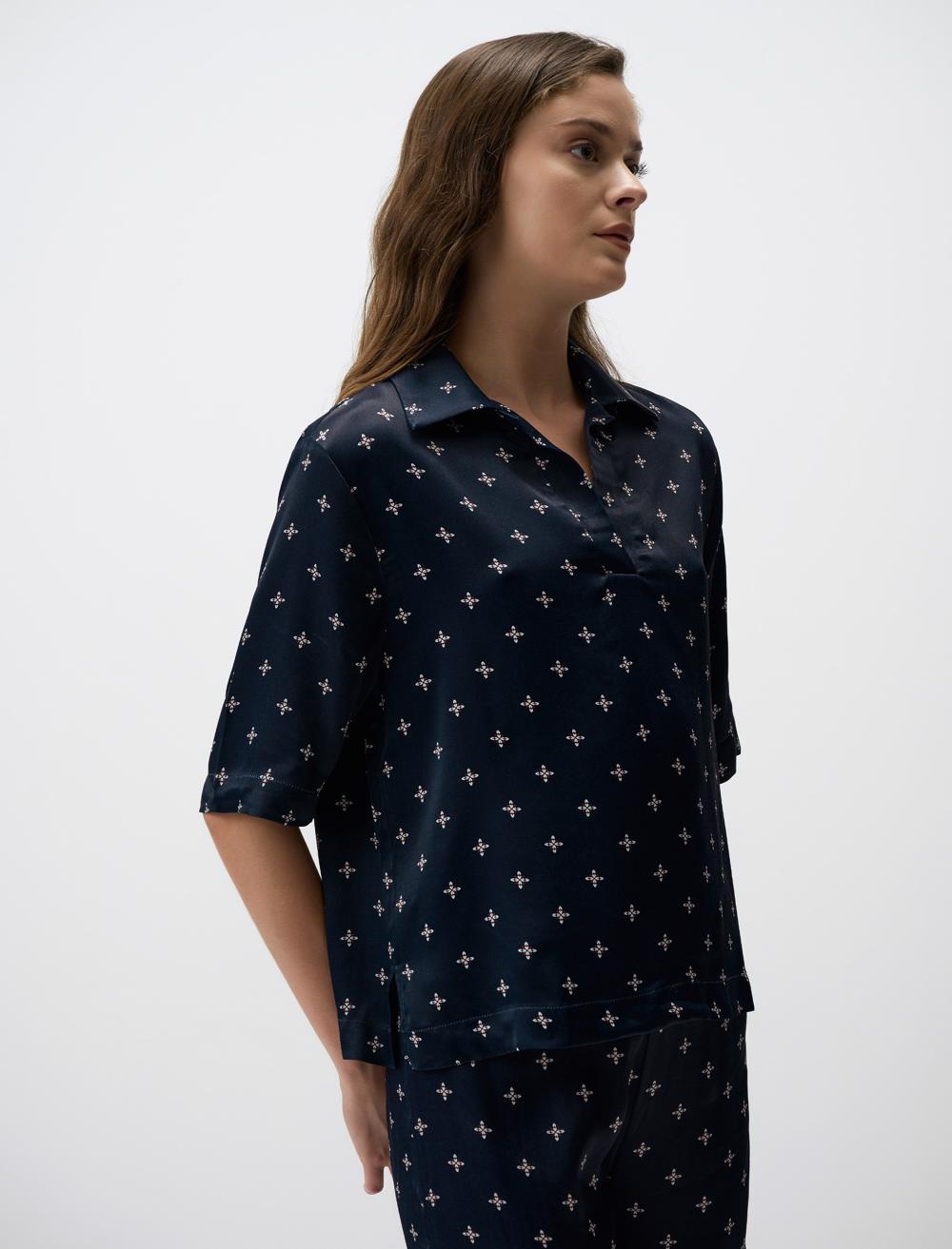 V-Neck Relaxed Fit Patterned Satin Blouse