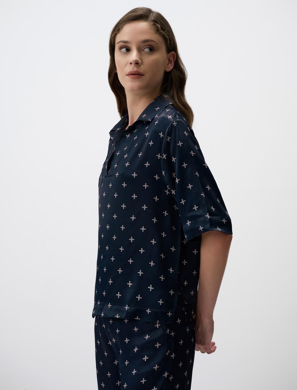 V-Neck Relaxed Fit Patterned Satin Blouse