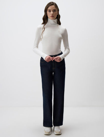 Turtleneck Long Sleeve Knitted Blouse