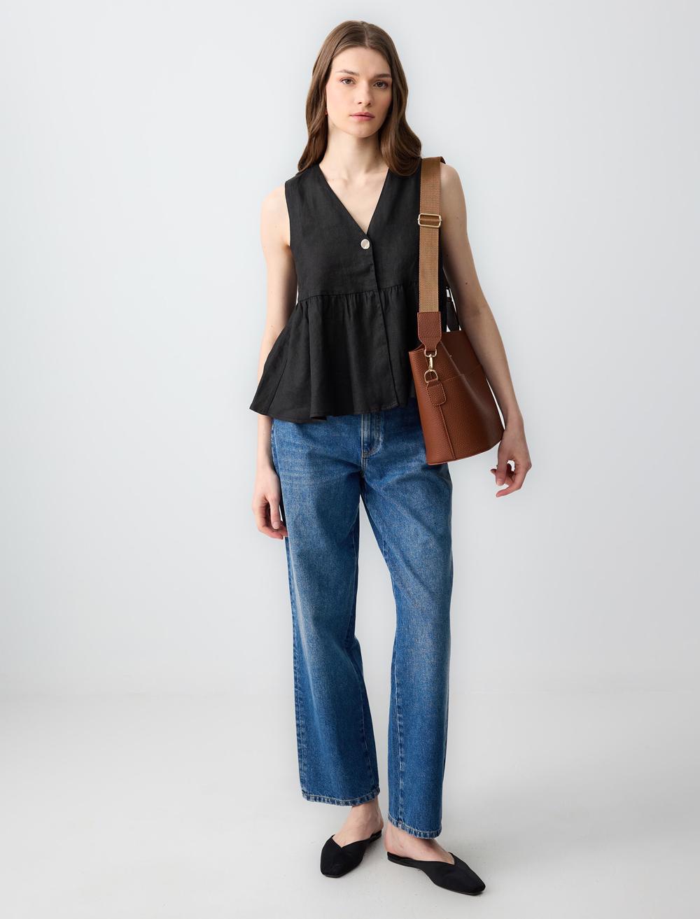 V-Neck Sleeveless-Sleeve Blouse - Black - 5SW032577900