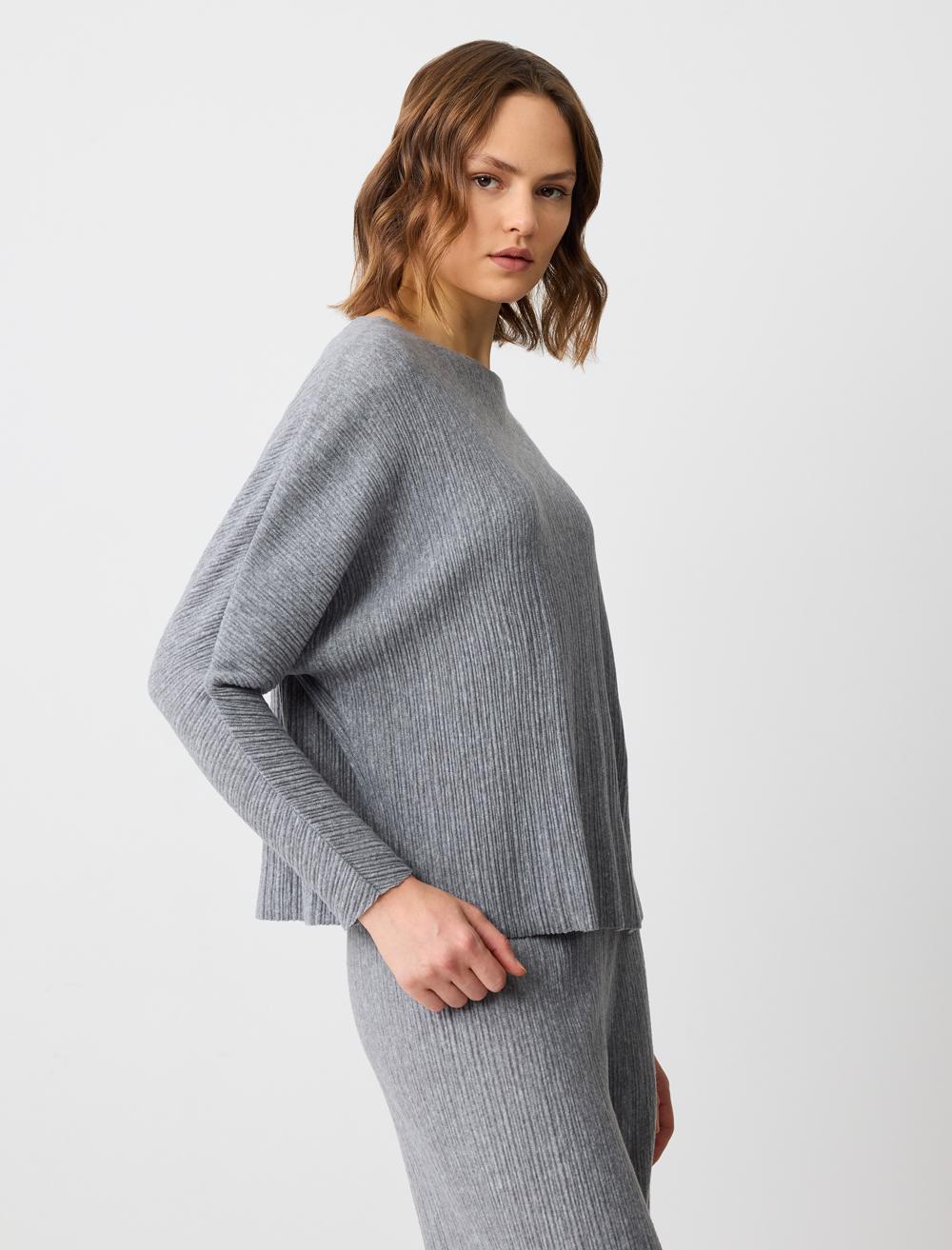 Loose Fit Crew Neck Blouse - Grey - 5SW032786922