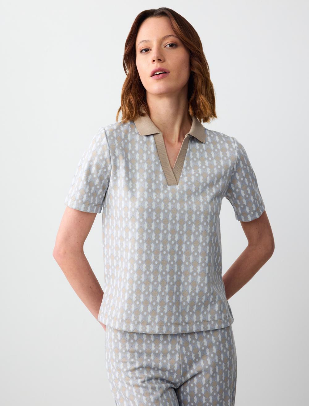 Patterned Polo Collar Short Sleeve Knitted Blouse