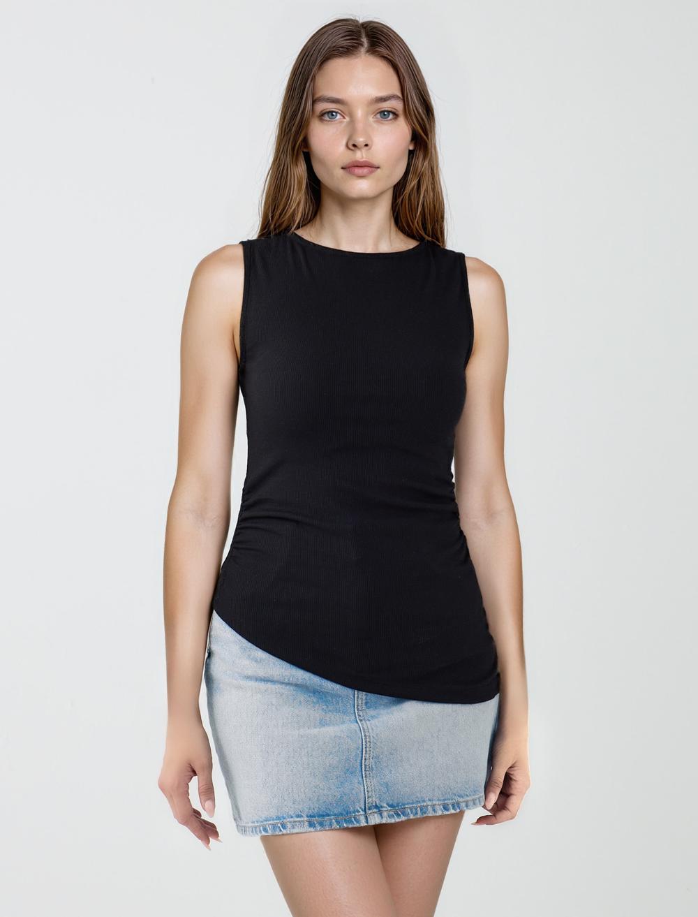 Slim Fit Off-The-Shoulder Sleeveless-Sleeve Blouse - 5SW035311