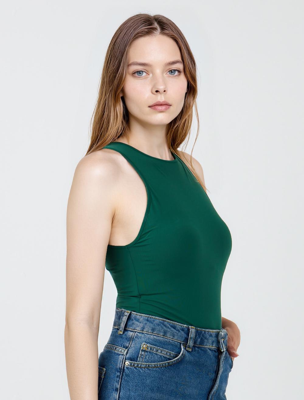 Slim Fit Crew Neck Sleeveless-Sleeve Blouse - Green - 5SW035314300