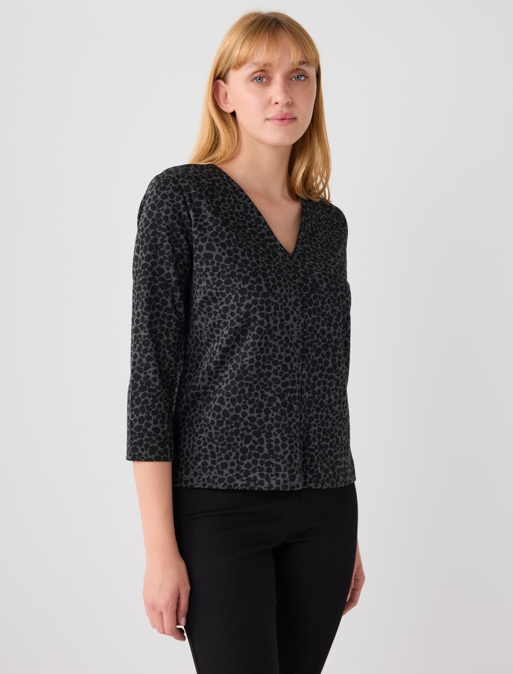 V-Neck Blouse - Black - 5WW032255900