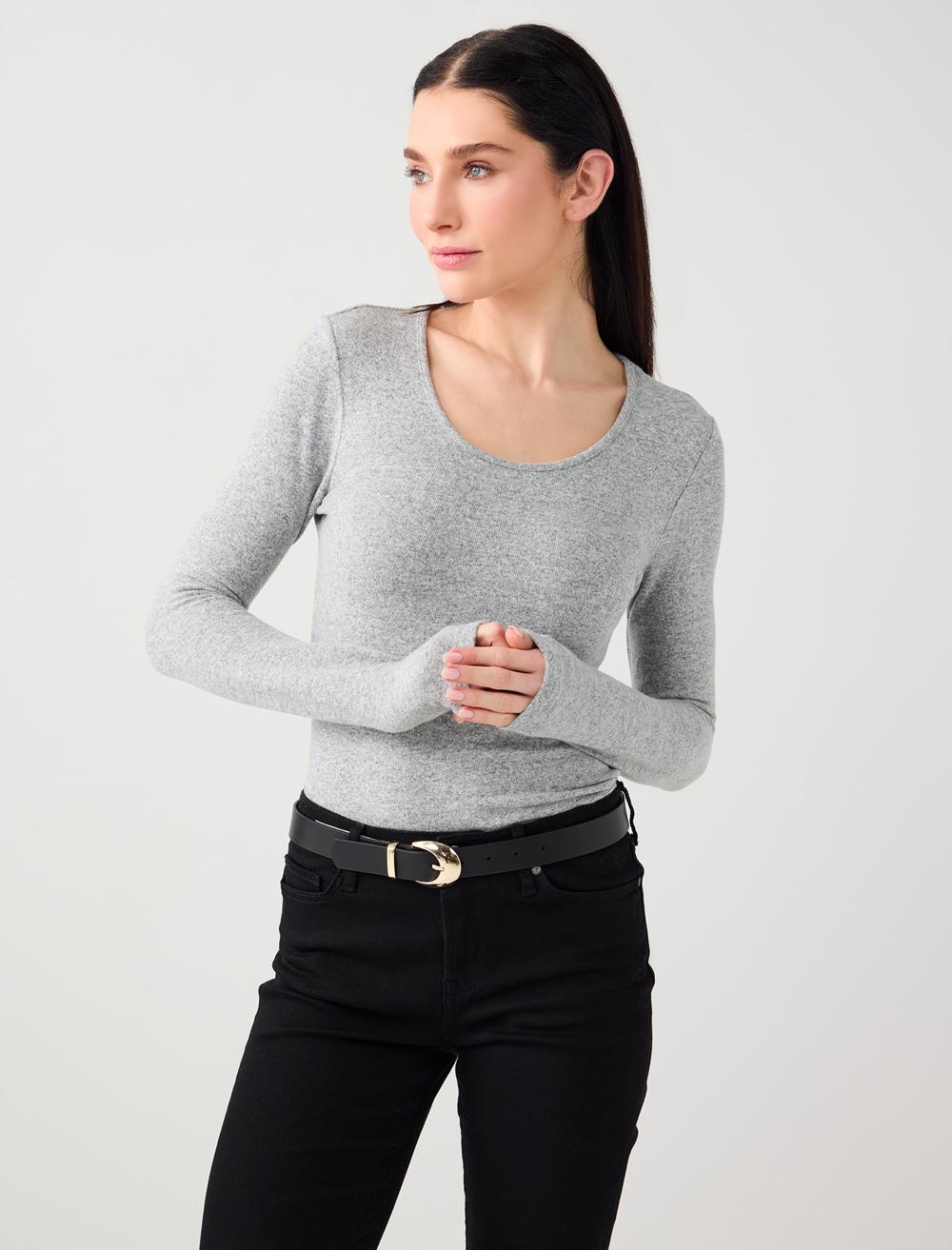 Slim Fit Scoop Neck Soft Touch Knit Blouse