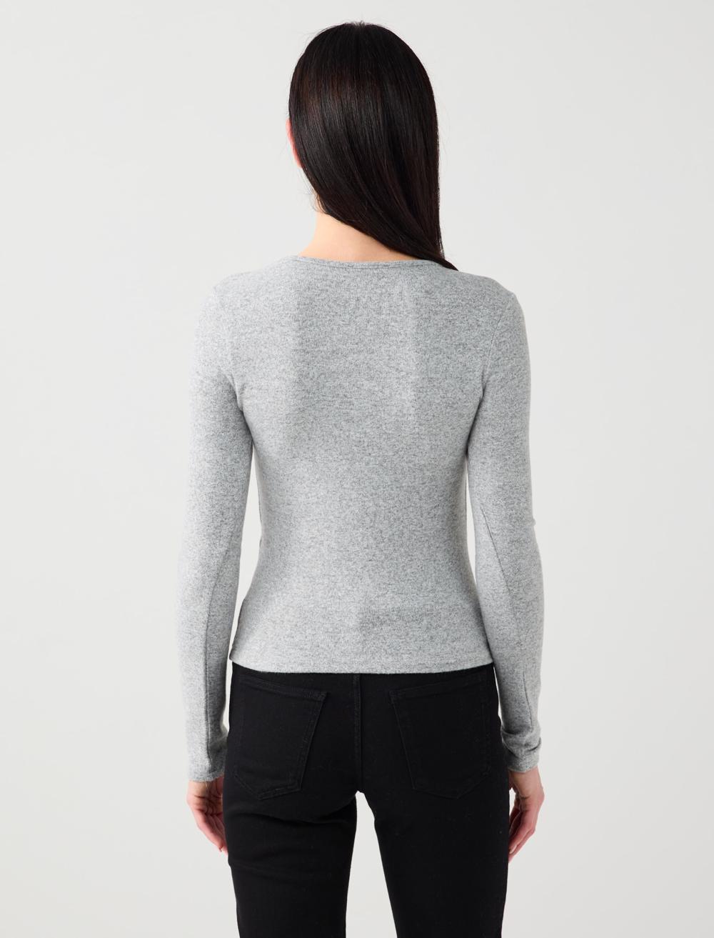 Slim Fit Scoop Neck Soft Touch Knit Blouse - 5WW033719