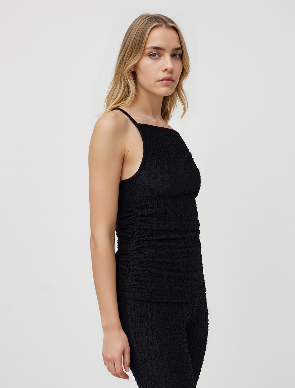 Slim Fit Blouse - Black - 5WW035558900