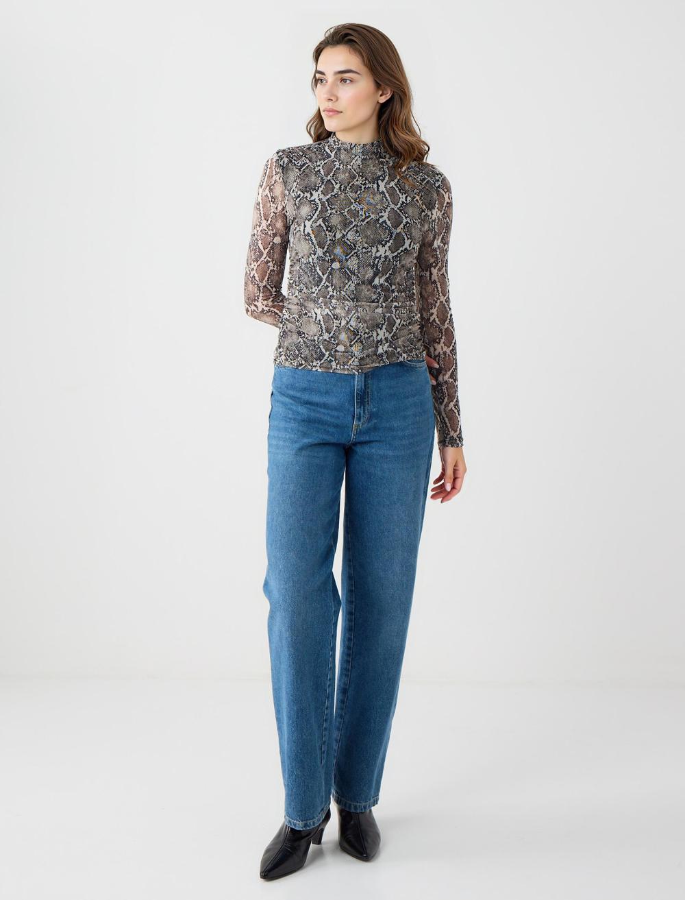 Slim Fit Long-Sleeve Blouse - Black - 5WW035694900