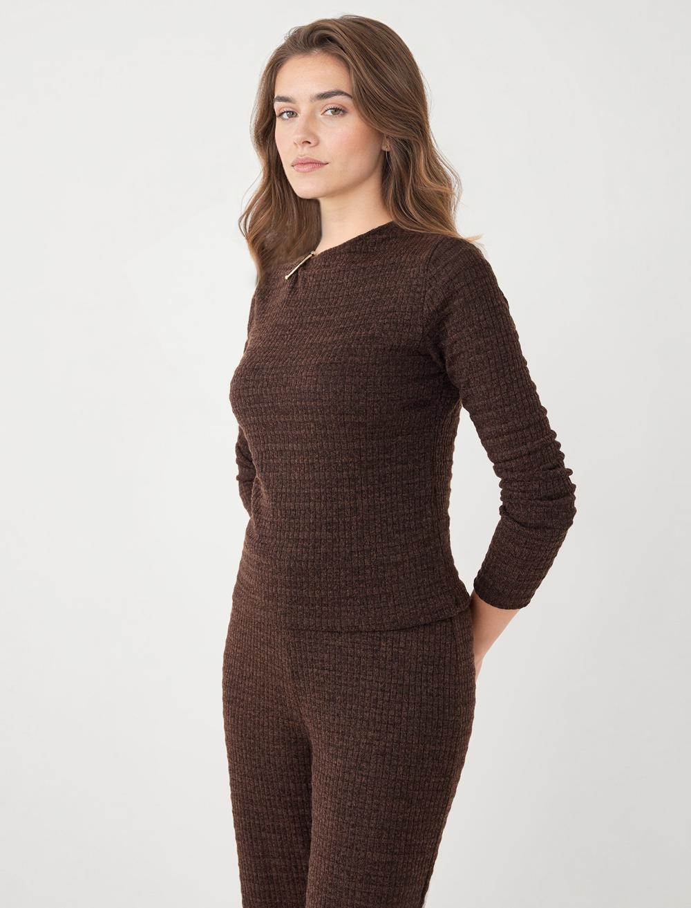 Slim Fit Crew Neck Textured Blouse - Brown Melange - 6SW033726819